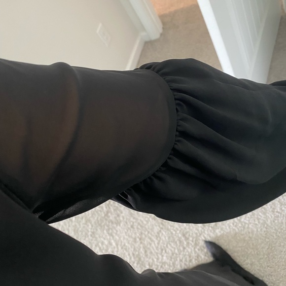 Express long sleeve mesh blouse - Picture 2 of 7